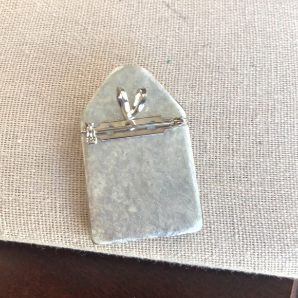 Vintage Holiday Brooch - Picture 2 of 3